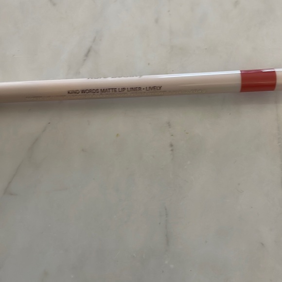 Rare Beauty Kind Words Matte Lip Liner - Lively - Picture 3 of 3